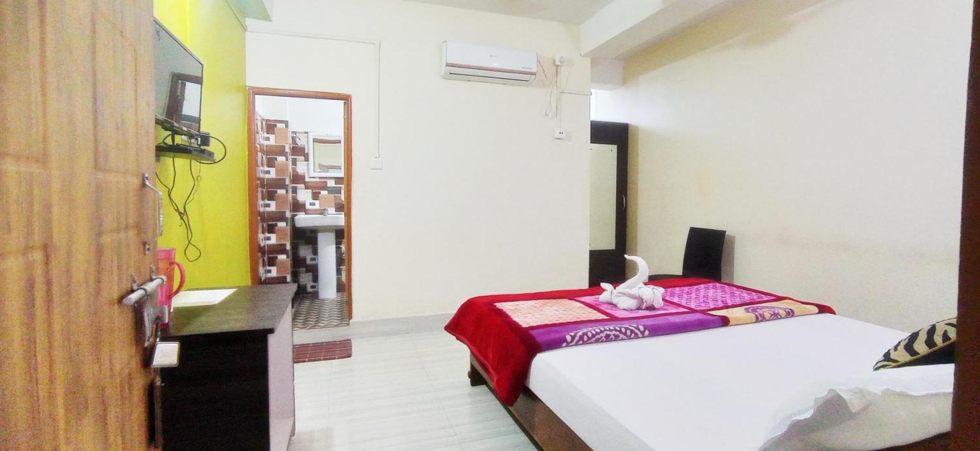 Hotel Kaziranga Holidays 外观 照片