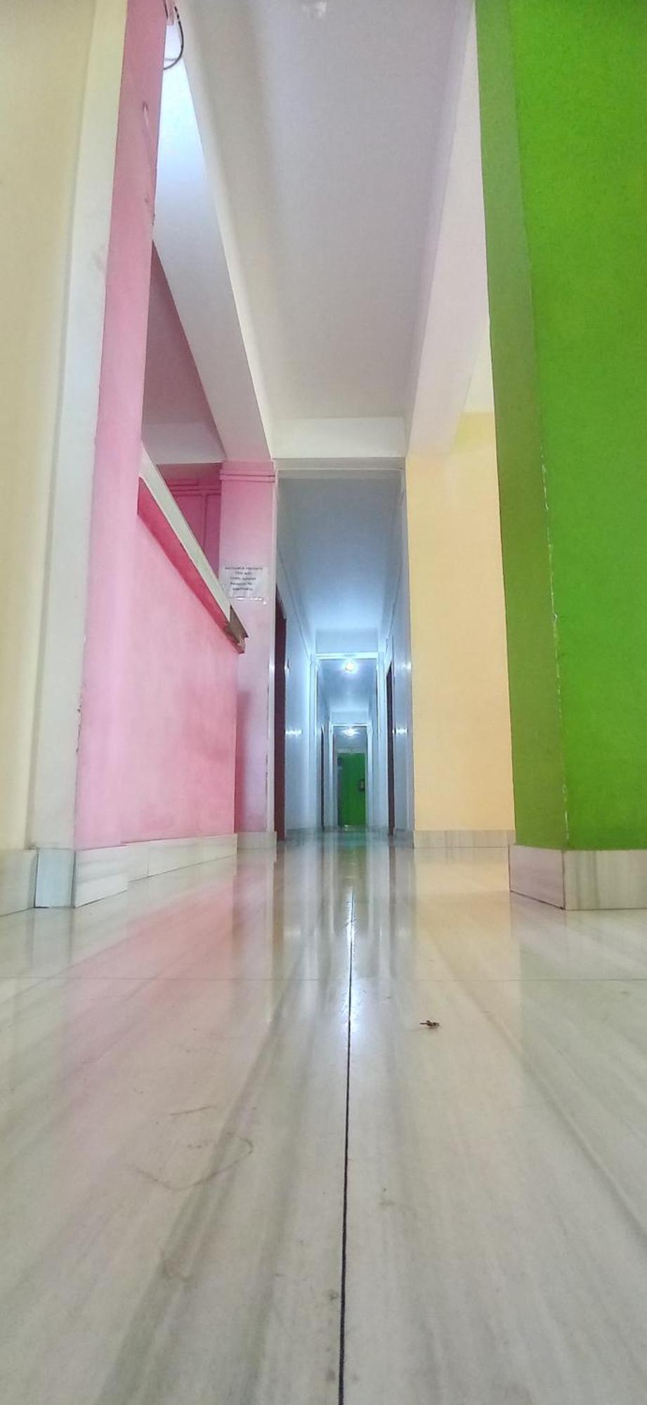 Hotel Kaziranga Holidays 外观 照片